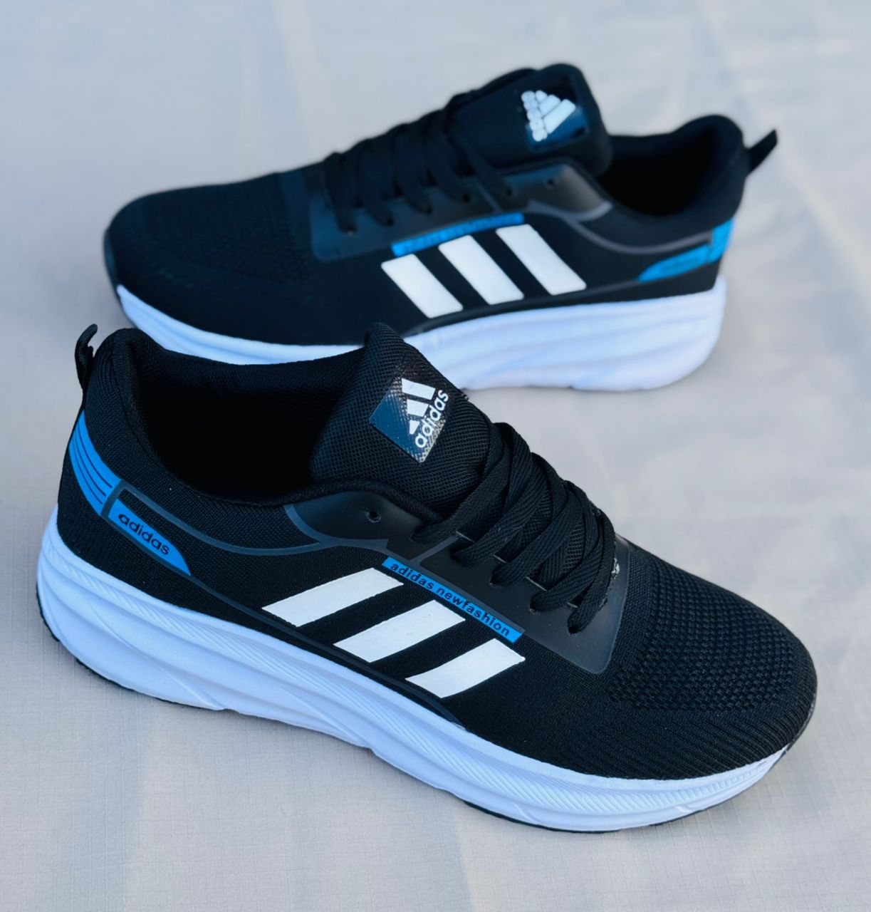 Chaussures de running Adidas légères et confortables